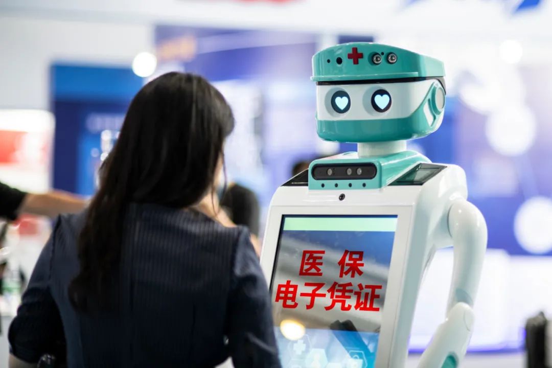 云南最新西安医保卡套取现金电话方法分析(最方便真实的云南小额医保提现套现联系方式方法)